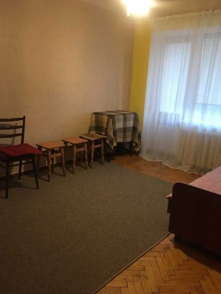 Фото Зняти 1 кімнатну квартиру, Академіка Вернадського бульв.  Київ в довгострокову оренду, ціна: 7500 UAH, код 9847