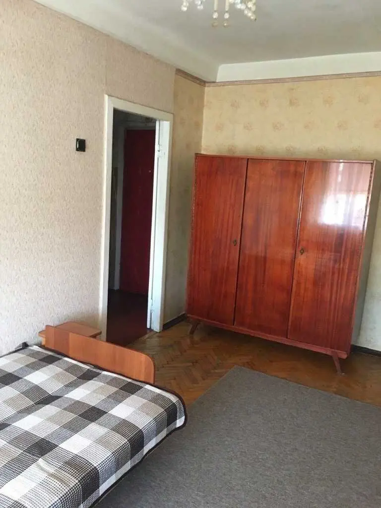 Фото Зняти 1 кімнатну квартиру, Академіка Вернадського бульв.  Київ в довгострокову оренду, ціна: 7500 UAH, код 9847