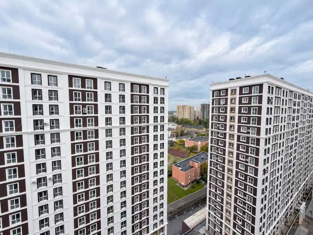 Фото Selling a 1-room apartment, 41.1 sq.m., Mykhaila Maksymovycha Street (Onufriia Trutenka Street)  Kyiv, price: 2789870 UAH, code 9850