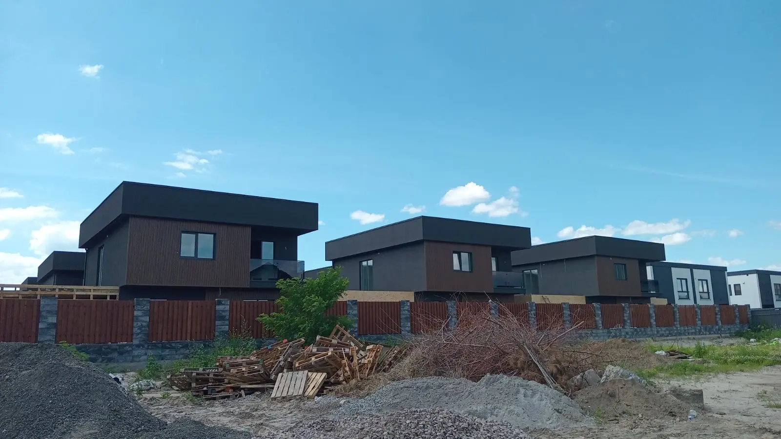 Фото Продаю будинок, 150 кв. м, Центральна вул.  Київ, ціна: 215000 $, код 9853