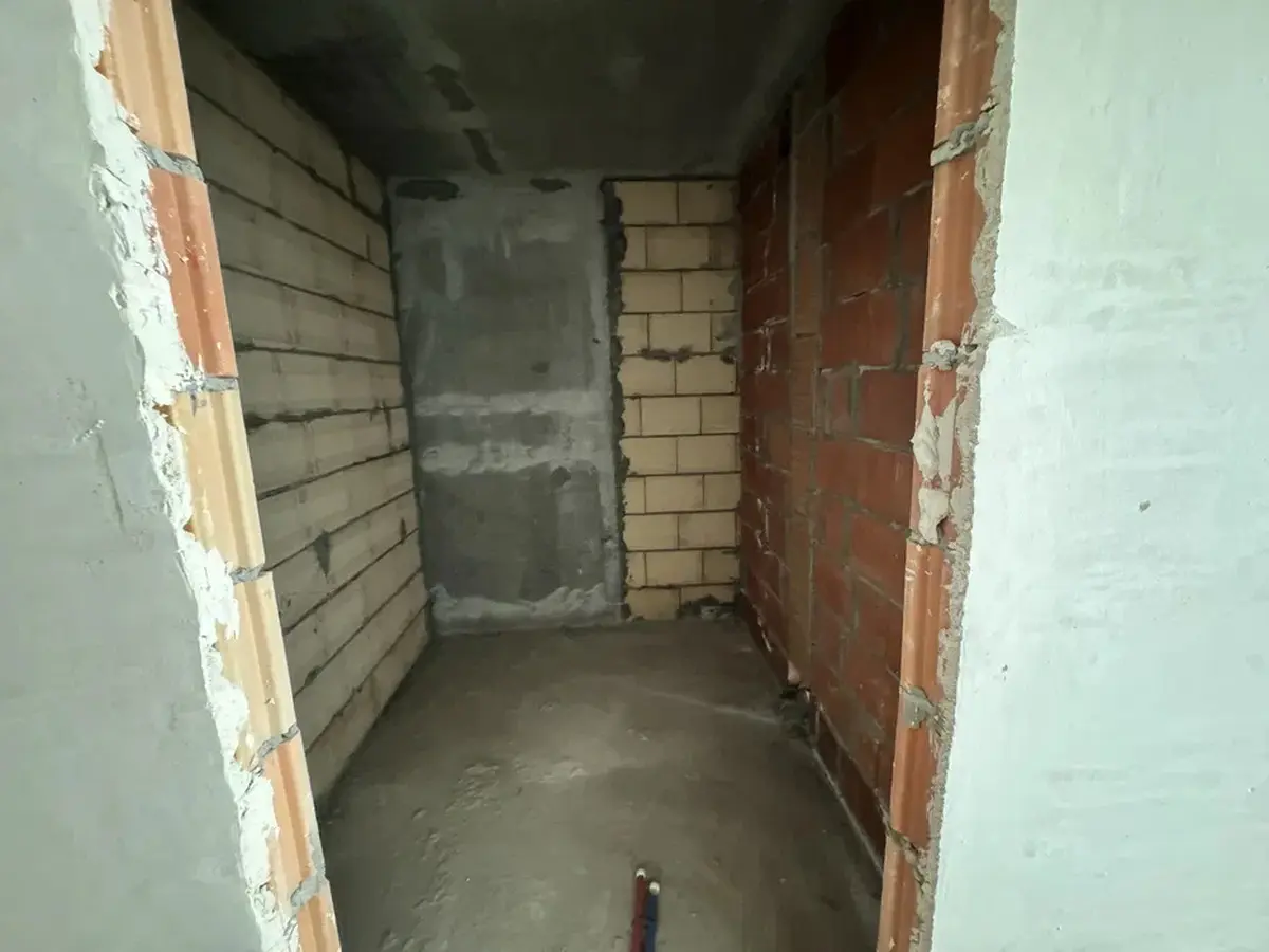 Фото Продаю 1 кімнатну квартиру, 35 кв. м, Олеся Бердника вул.  Київ, ціна: 73000 $, код 9854