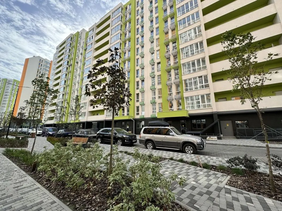 Фото Продаю 1 кімнатну квартиру, 35 кв. м, Олеся Бердника вул.  Київ, ціна: 73000 $, код 9854