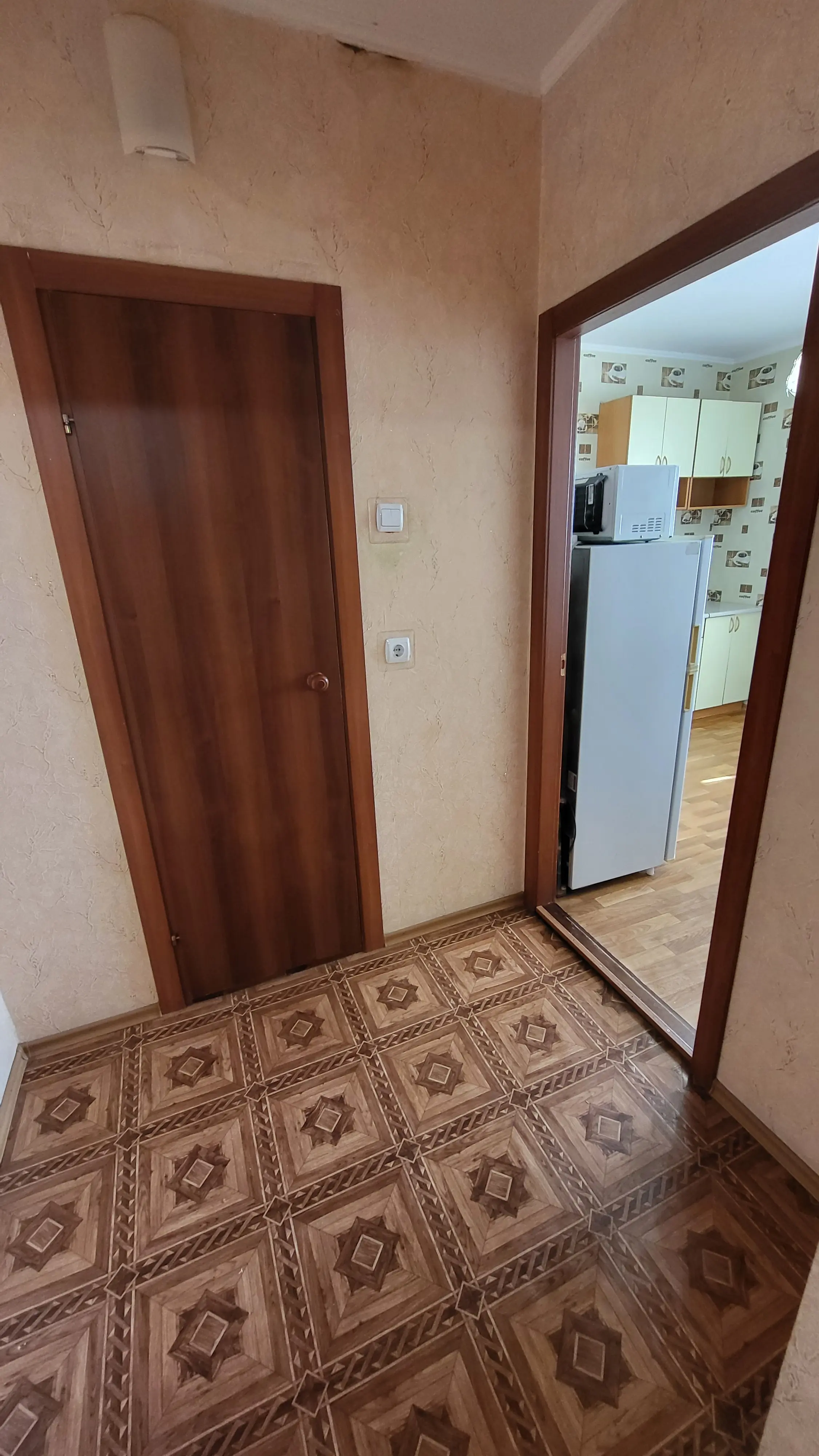 Фото Rent a 1-room apartment, Oleny Pchilky Street 4 Kyiv for long-term rent, price: 9500 UAH, code 9855