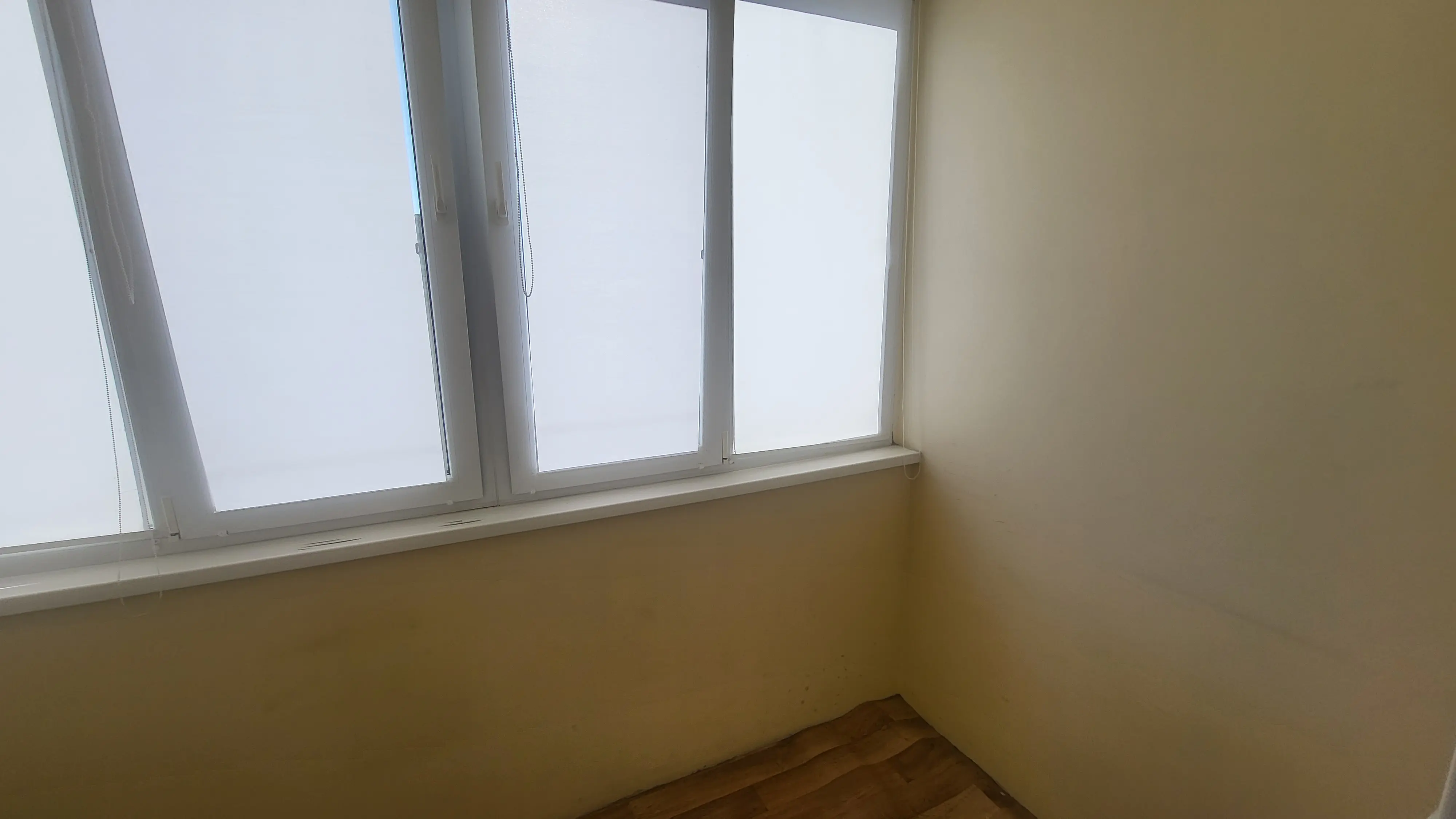 Фото Rent a 1-room apartment, Oleny Pchilky Street 4 Kyiv for long-term rent, price: 9500 UAH, code 9855
