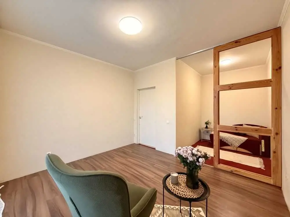 Фото Продаю 1 кімнатну квартиру, 39.2 кв. м, Черкаська вул. 26 Петропавлівська Борщагівка, ціна: 52000 USD, код 9856