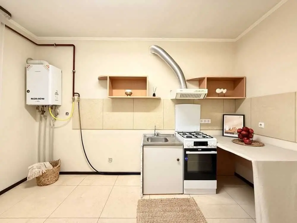 Фото Продаю 1 кімнатну квартиру, 39.2 кв. м, Черкаська вул. 26 Петропавлівська Борщагівка, ціна: 52000 USD, код 9856