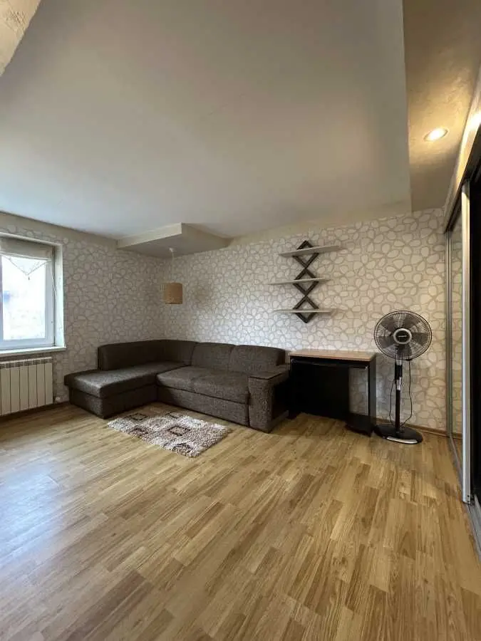 Фото Продаю дом, 185 кв. м, Вишнёвая ул.  Новые Петровцы, цена: 90000 USD, код 9858