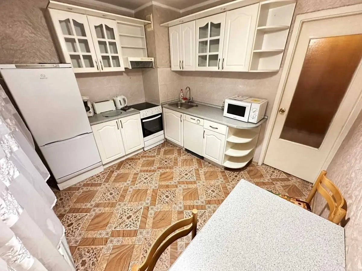 Фото Rent a 2-room apartment, Predslavynska Street 25 Kyiv for long-term rent, price: 19500 UAH, code 9859