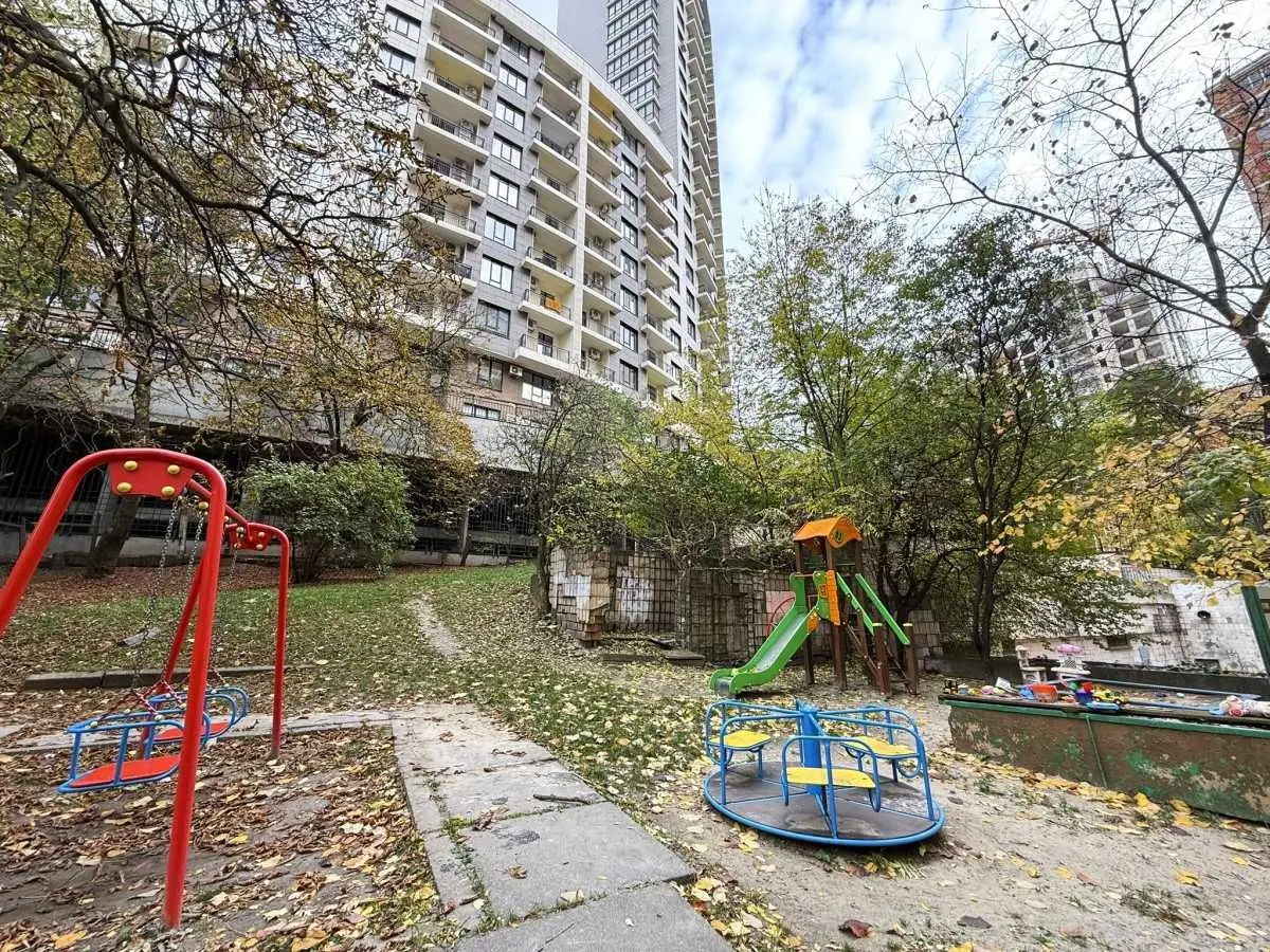 Фото Rent a 2-room apartment, Predslavynska Street 25 Kyiv for long-term rent, price: 19500 UAH, code 9859