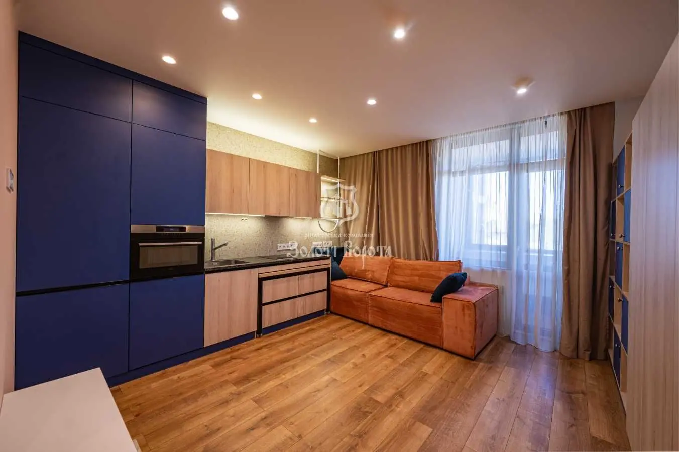 Фото Selling a 1-room apartment, 48 sq.m., Antonovycha Street (Horkoho Street)  Kyiv, price: 129000 USD, code 9860