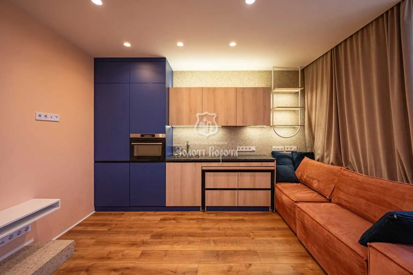 Фото Selling a 1-room apartment, 48 sq.m., Antonovycha Street (Horkoho Street)  Kyiv, price: 129000 USD, code 9860