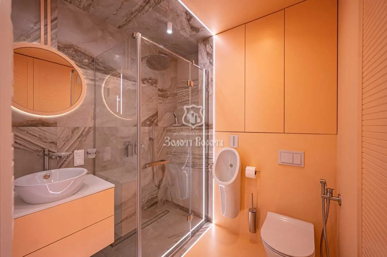 Фото Selling a 1-room apartment, 48 sq.m., Antonovycha Street (Horkoho Street)  Kyiv, price: 129000 USD, code 9860