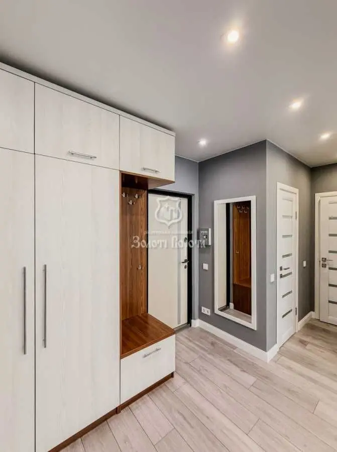 Фото Selling a 2-room apartment, 54 sq.m., Sofii Rusovoi Street 7 Kyiv, price: 72000 USD, code 9869