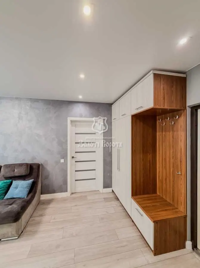 Фото Selling a 2-room apartment, 54 sq.m., Sofii Rusovoi Street 7 Kyiv, price: 72000 USD, code 9869