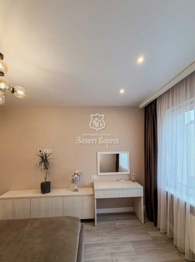 Фото Selling a 2-room apartment, 54 sq.m., Sofii Rusovoi Street 7 Kyiv, price: 72000 USD, code 9869
