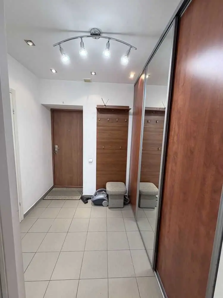 Фото Зняти 1 кімнатну квартиру, Героїв Сталінграда просп.  Київ в довгострокову оренду, ціна: 18000 UAH, код 9880