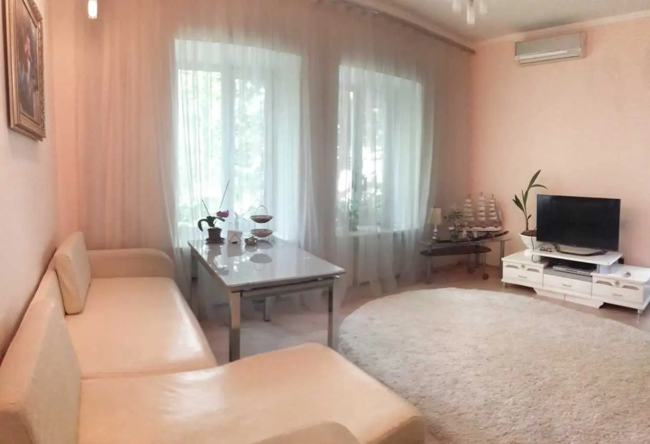 Фото Selling a 2-room apartment, 53 sq.m., Leontovicha Street 15 Odesa, price: 84000 USD, code 9885