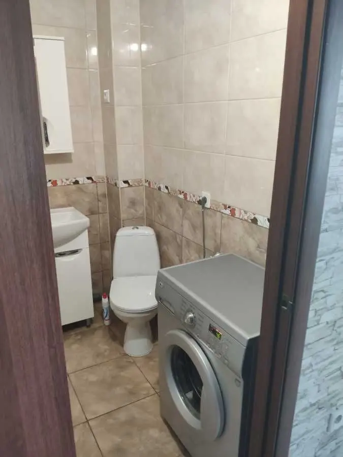 Фото Зняти 1 кімнатну квартиру, Сергія Москаленка вул. (Красовського) 41 Бровари в довгострокову оренду, ціна: 11000 UAH, код 9886