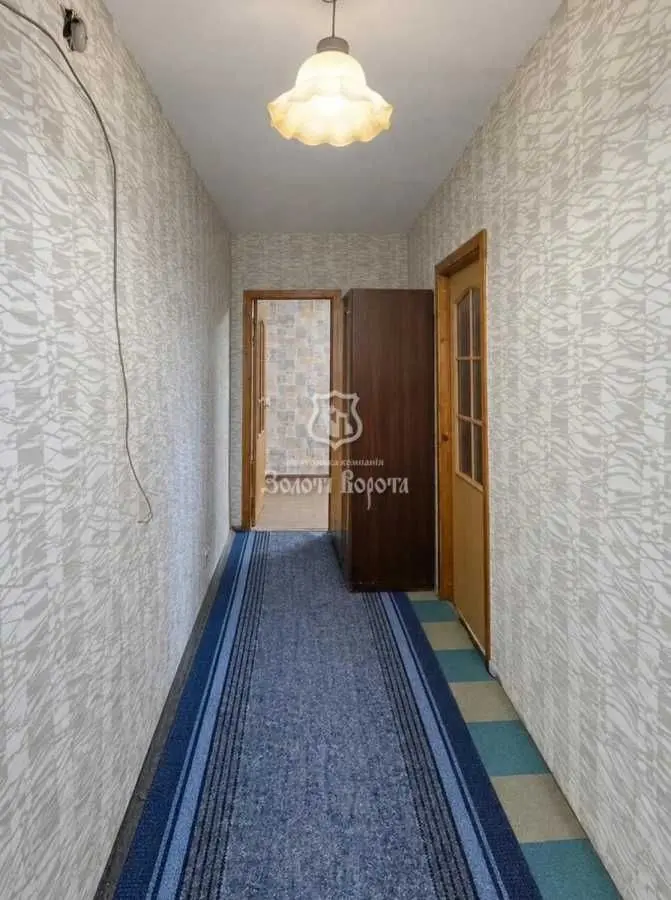 Фото Продаю 3-комнатную квартиру, 64.7 кв. м, Сентябрьская ул.  Киев, цена: 58000 USD, код 9888