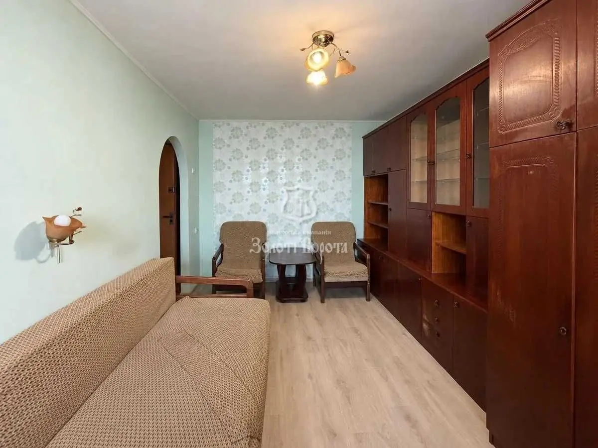Фото Selling a 1-room apartment, 32.4 sq.m., Zodchykh Street 74 Kyiv, price: 40000 USD, code 9891