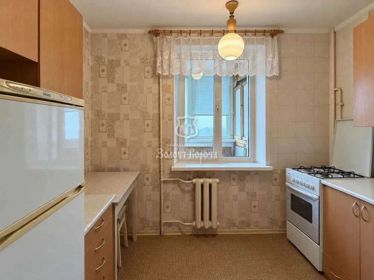 Фото Selling a 1-room apartment, 32.4 sq.m., Zodchykh Street 74 Kyiv, price: 40000 USD, code 9891