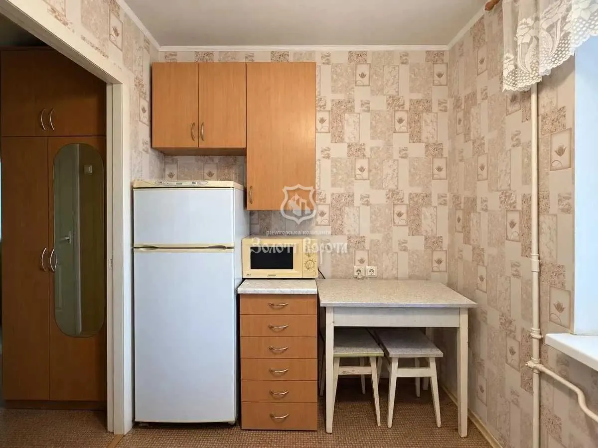 Фото Selling a 1-room apartment, 32.4 sq.m., Zodchykh Street 74 Kyiv, price: 40000 USD, code 9891
