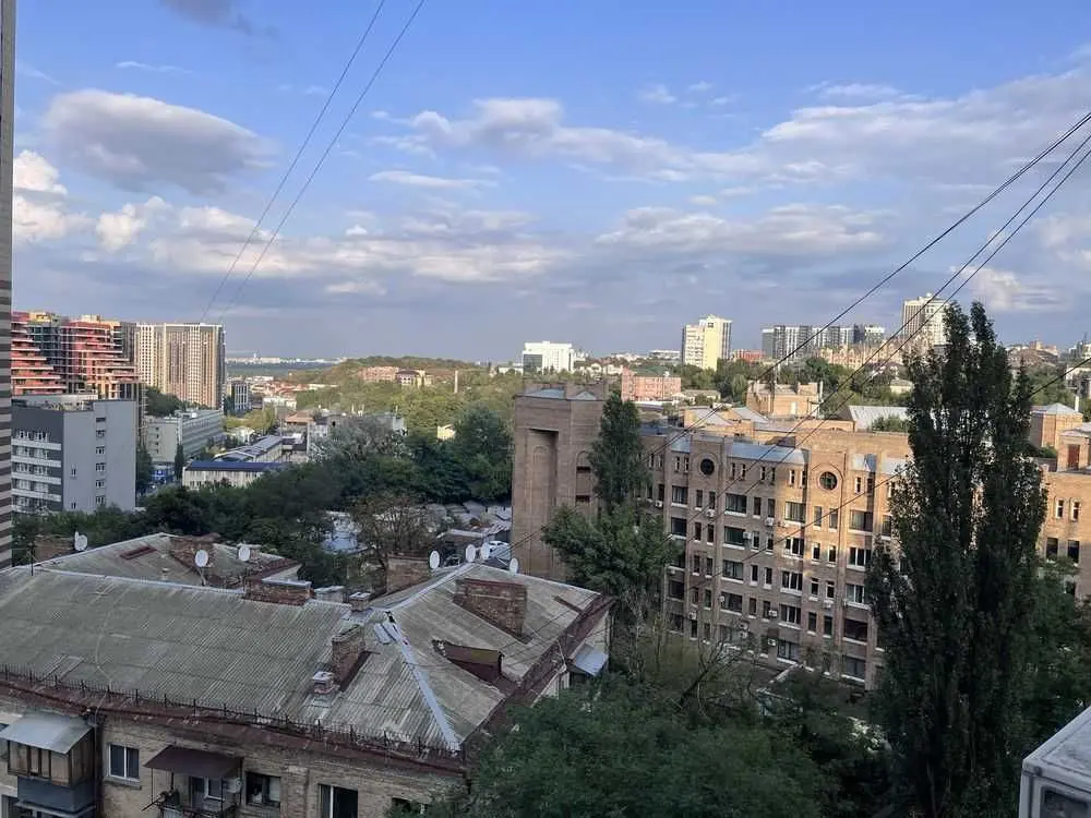 Фото Продаю 2 кімнатну квартиру, 58 кв. м, Миколи Пимоненка вул. 14 Київ, ціна: 58000 USD, код 9892