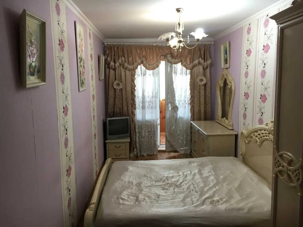 Фото Rent a 2-room apartment, Akademika Korolova Avenue 12г Kyiv for long-term rent, price: 12000 UAH, code 9893