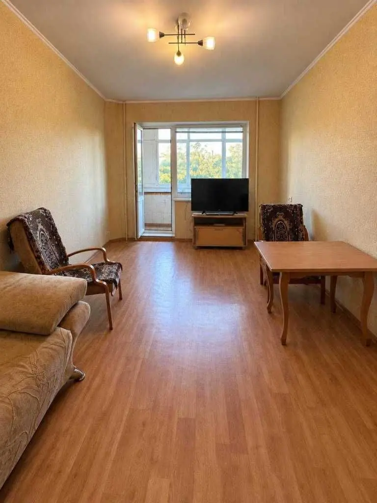 Фото Продаю 2 кімнатну квартиру, 52 кв. м, Зенітного Полку вул. (Грибоєдова) 84 Біла Церква, ціна: 56999 USD, код 9894