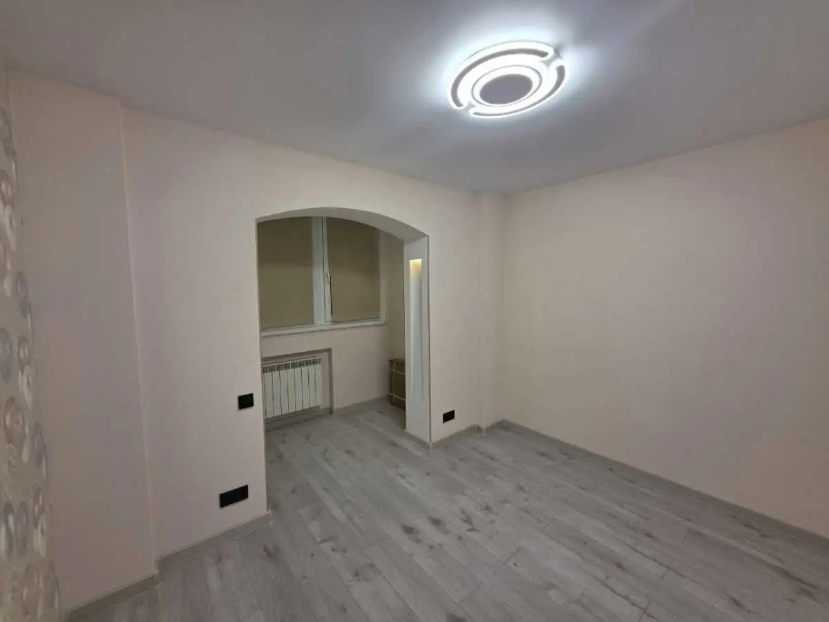 Фото Selling a 3-room apartment, 72 sq.m., Volodymyra Durdukivskoho street (Bonch-Bruievycha Street)  Kyiv, price: 88000 USD, code 9902