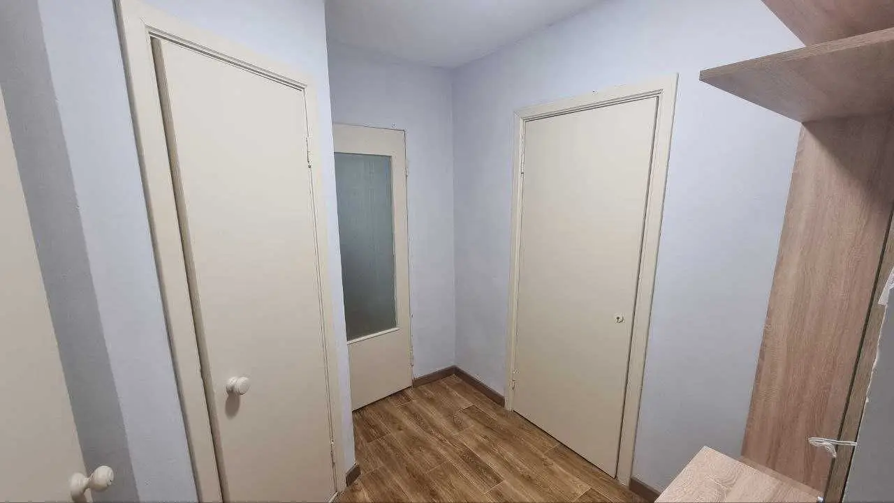 Фото Продаю 1-комнатную квартиру, 35 кв. м, Науки просп.  Киев, цена: 49999 USD, код 9903