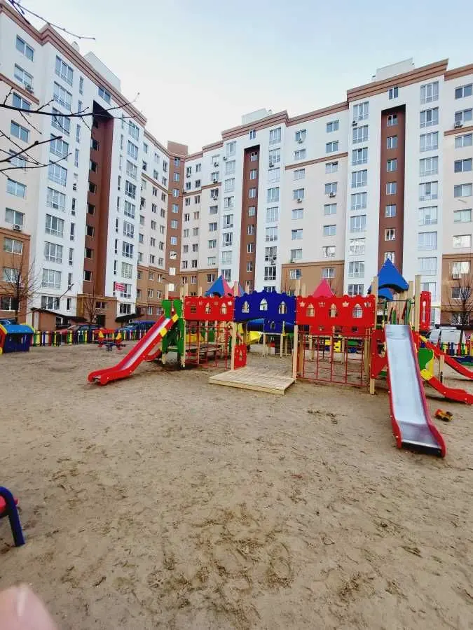 Фото Зняти 1 кімнатну квартиру, Героїв Небесної Сотні просп.  Софіївська Борщагівка в довгострокову оренду, ціна: 13000 UAH, код 9905