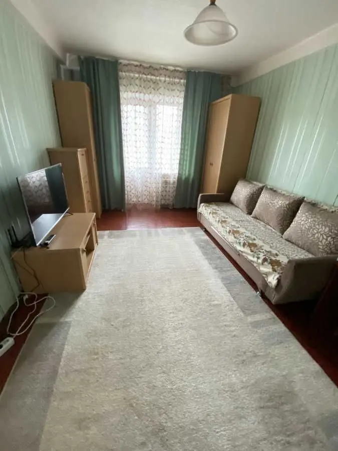 Фото Зняти 1 кімнатну квартиру, Межовий пров. 3а Київ в довгострокову оренду, ціна: 9000 UAH, код 9906