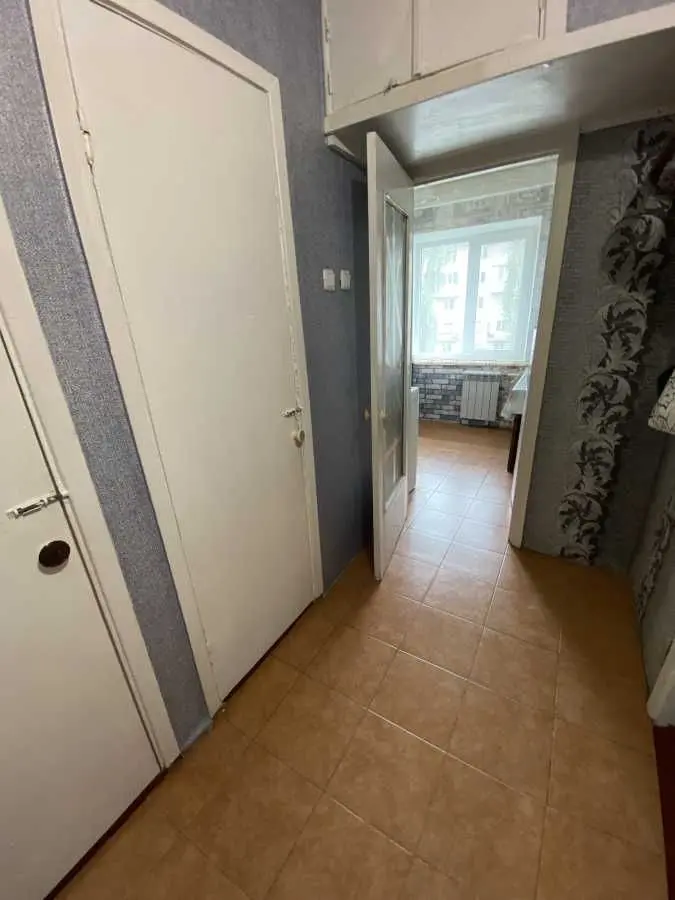 Фото Зняти 1 кімнатну квартиру, Межовий пров. 3а Київ в довгострокову оренду, ціна: 9000 UAH, код 9906