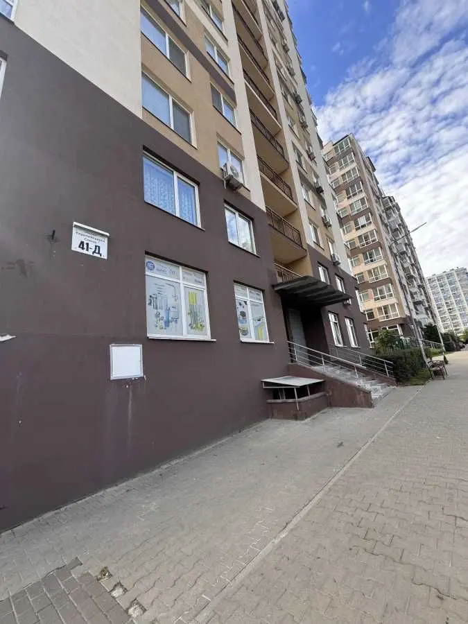 Фото Зняти 1 кімнатну квартиру, Перемоги просп.  Київ в довгострокову оренду, ціна: 17000 UAH, код 9907