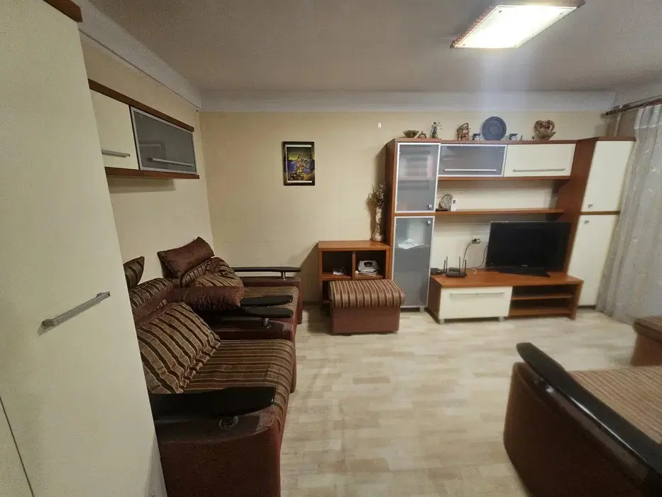 Фото Зняти 1 кімнатну квартиру, Оболонський просп. 37 Київ в довгострокову оренду, ціна: 13000 UAH, код 9908