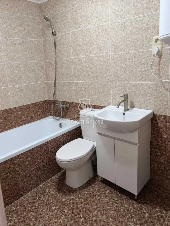 Фото Selling a 1-room apartment, 17.5 sq.m., Amosova street  Bilohorodka, price: 22500 USD, code 9913