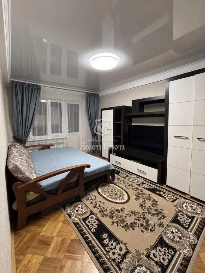 Фото Selling a 2-room apartment, 46.8 sq.m., Derevlyanska street (Yakira Street) 20а Kyiv, price: 59500 USD, code 9918