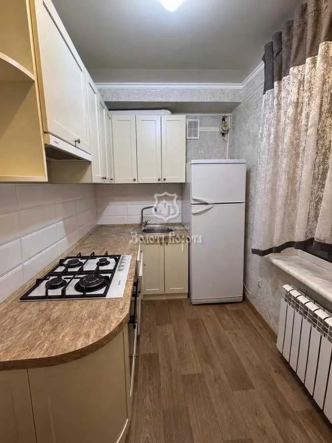 Фото Selling a 2-room apartment, 46.8 sq.m., Derevlyanska street (Yakira Street) 20а Kyiv, price: 59500 USD, code 9918