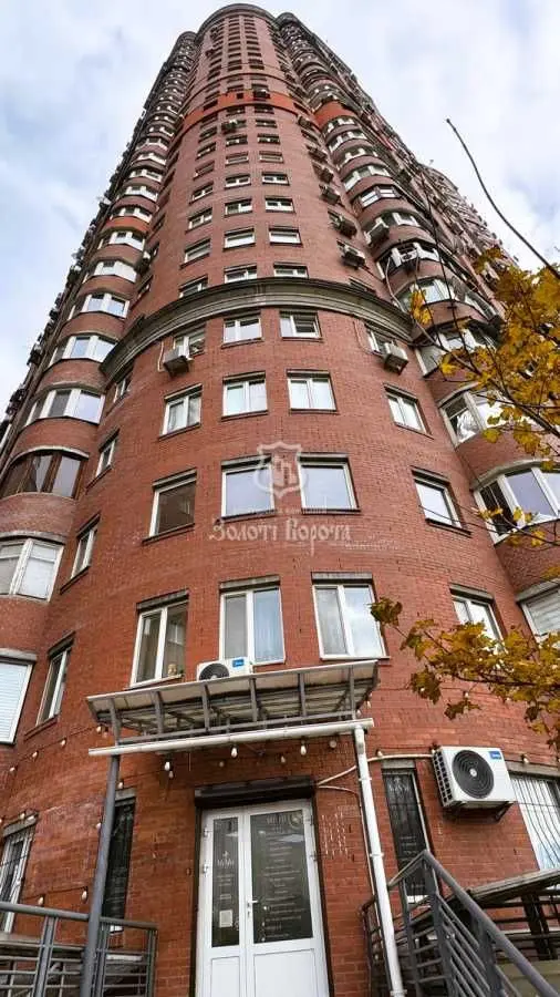 Фото Selling a 5-room apartment, 175.5 sq.m., Anny Akhmatovoi Street 13д Kyiv, price: 118000 USD, code 9919