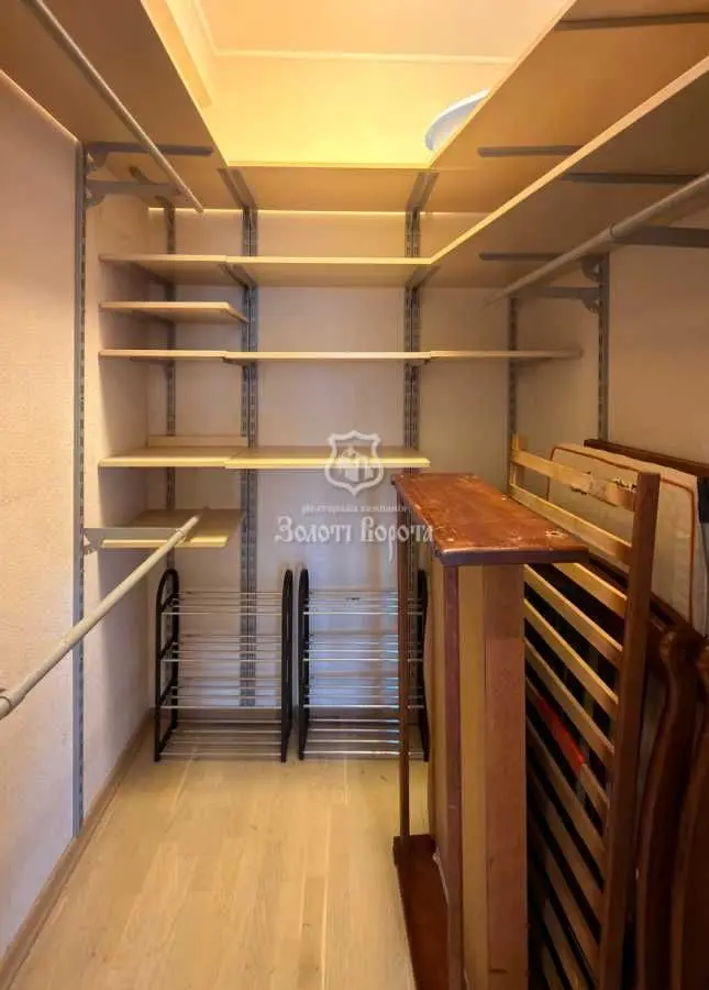 Фото Продаю 2 кімнатну квартиру, 101.5 кв. м, Грушевського вул.  Бровари, ціна: 100000 USD, код 9923