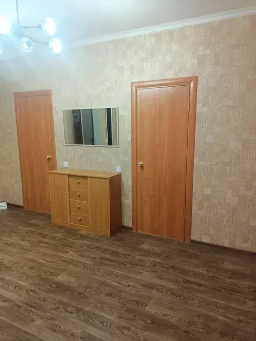 Фото Снять 3-комнатную квартиру, Моторный пер. 9а Киев в долгосрочную аренду, цена: 17000 UAH, код 9934