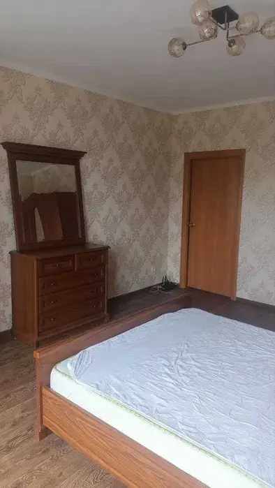 Фото Снять 3-комнатную квартиру, Моторный пер. 9а Киев в долгосрочную аренду, цена: 17000 UAH, код 9934