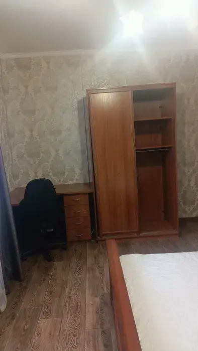 Фото Снять 3-комнатную квартиру, Моторный пер. 9а Киев в долгосрочную аренду, цена: 17000 UAH, код 9934