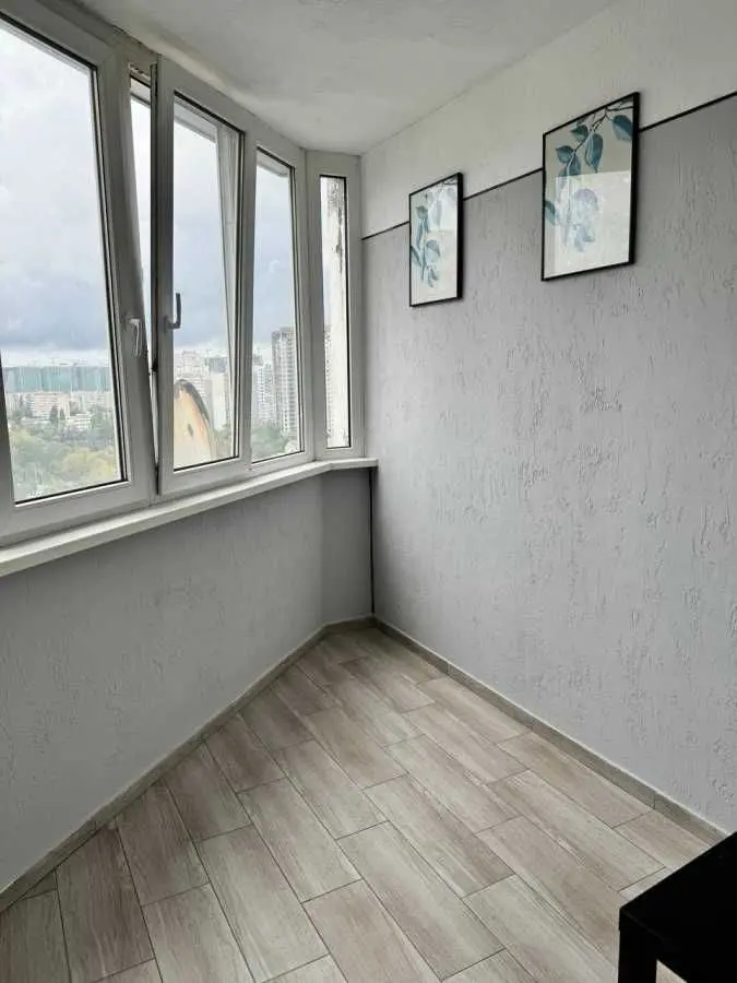 Фото Rent a 3-room apartment, Petra Hryhorenka Avenue 5 Kyiv for long-term rent, price: 17000 UAH, code 9941