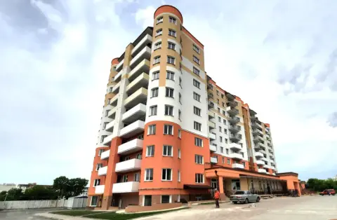 Фото ЖК вул. Володимира Великого