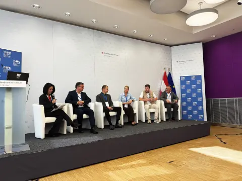 Україна: шлях до відновлення та економічної трансформації - інсайти з дискусії Світового банку у Відні від групи компаній DIM
