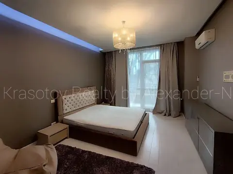 rent apartment Odesa Prymorskyi  Otradna Street 13