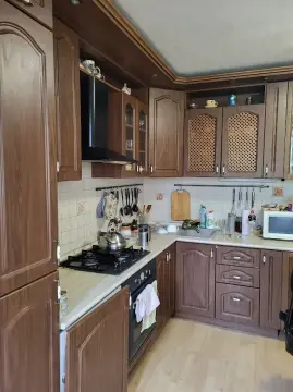 продаж квартири Бровари   Грушевського вул.