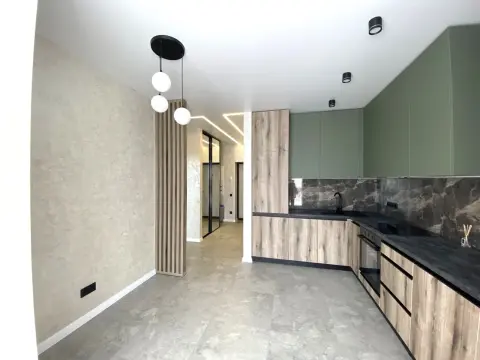 продаж квартири Черкаси Соснівський р-н  Добровольчих Батальйонів вул. 202